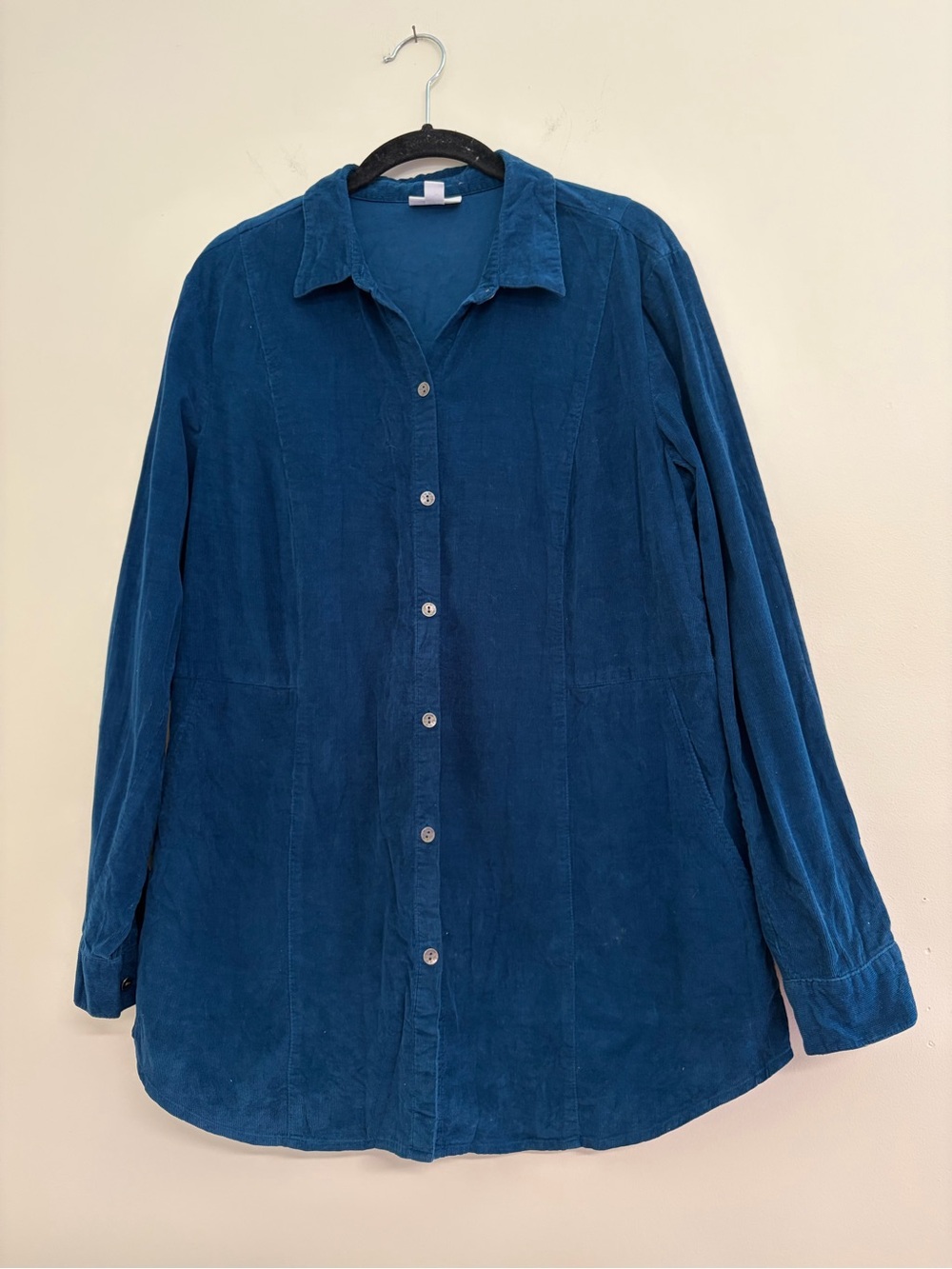 Women’s Long Sleeve Button-Up Corduroy Shirt in Deep Blue Teal